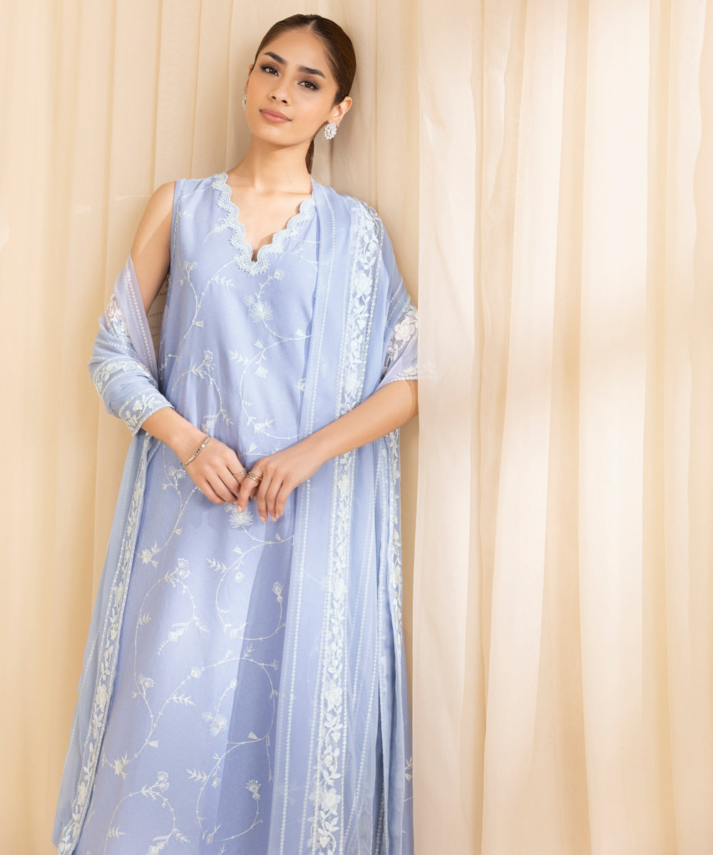 3 Piece -  Embroidered Karandi Suit | SAPPHIRE