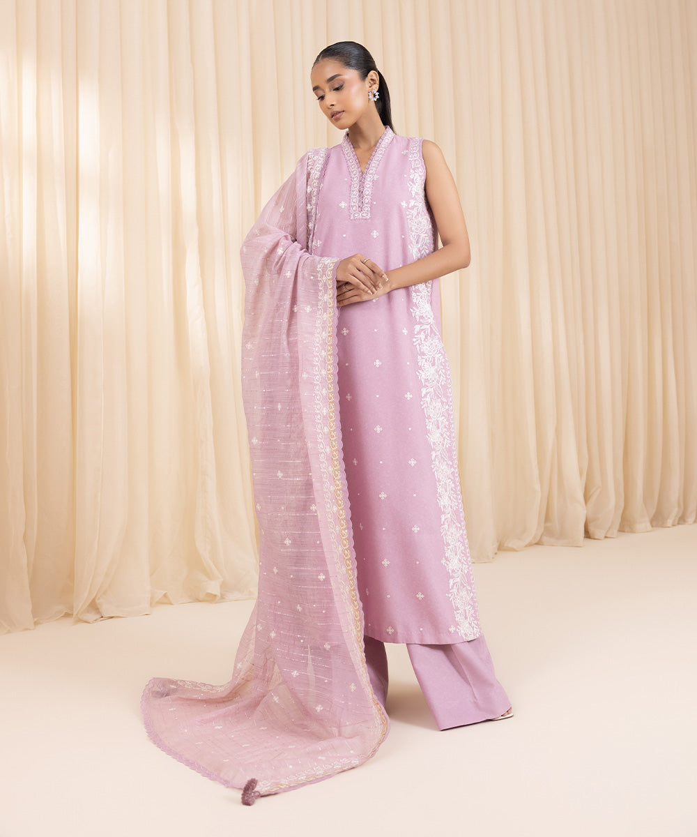 3 Piece -  Embroidered Karandi Suit | SAPPHIRE