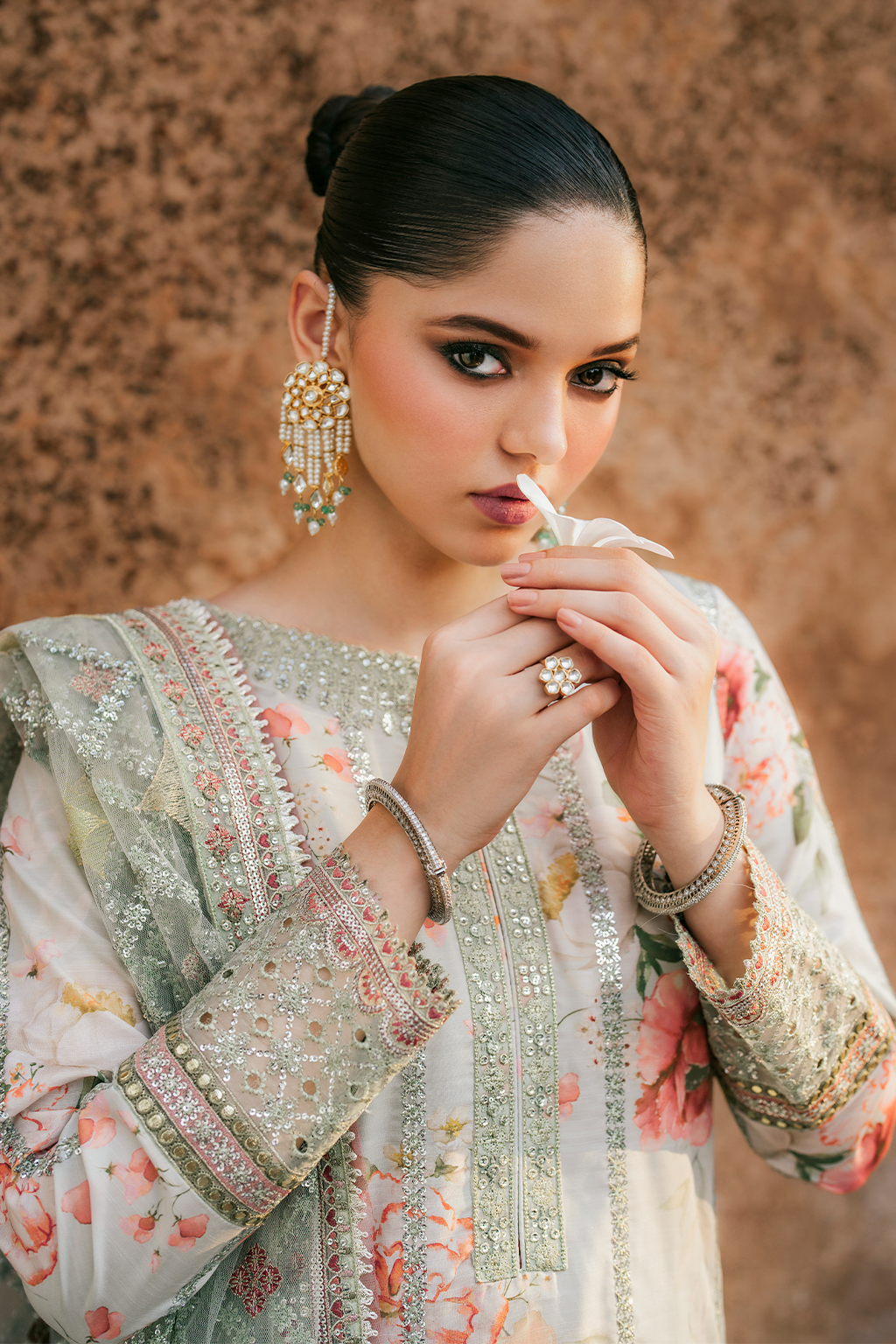 UE-311 Embroidered Raw Silk | Formal Wear | Iznik