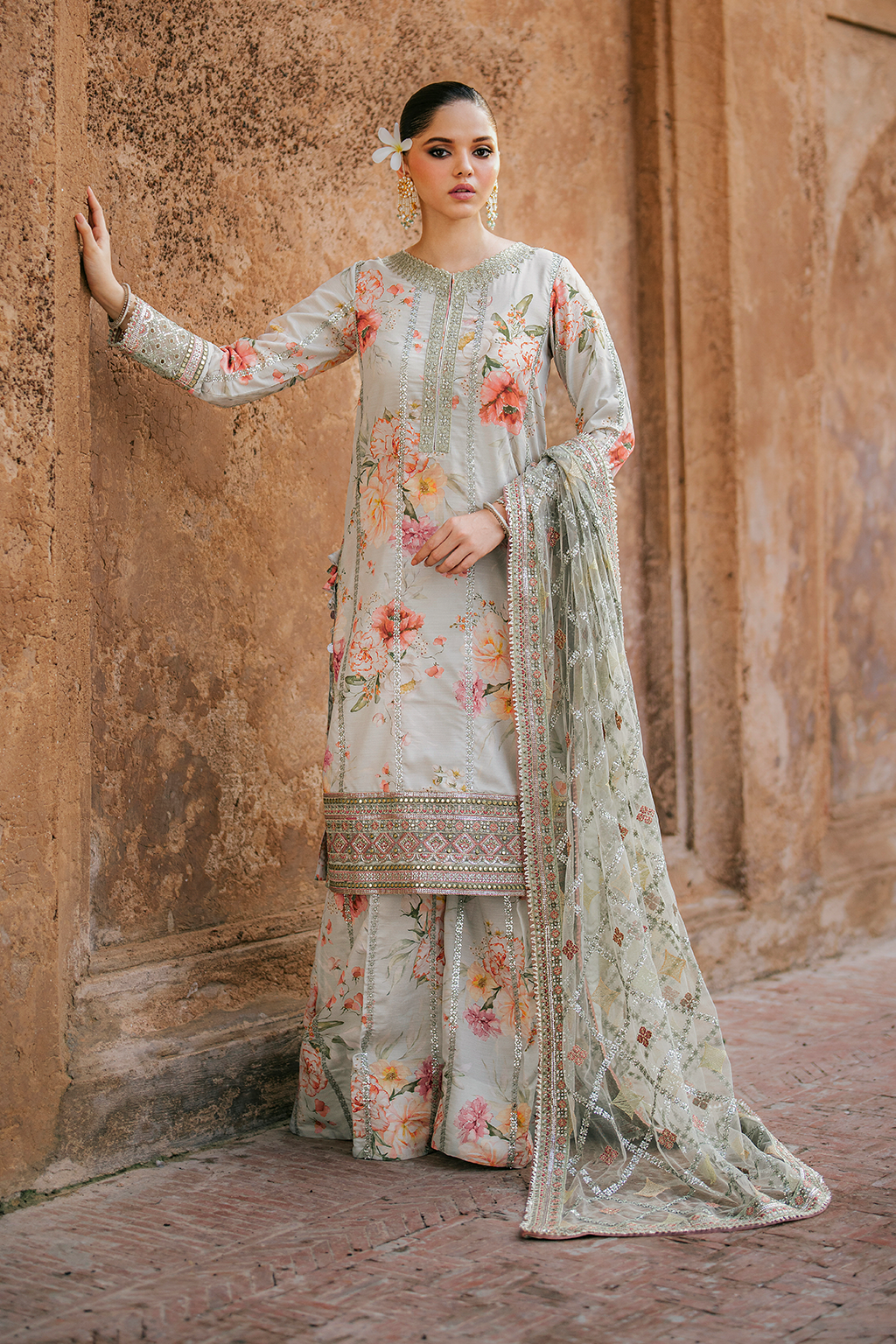 UE-311 Embroidered Raw Silk | Formal Wear | Iznik