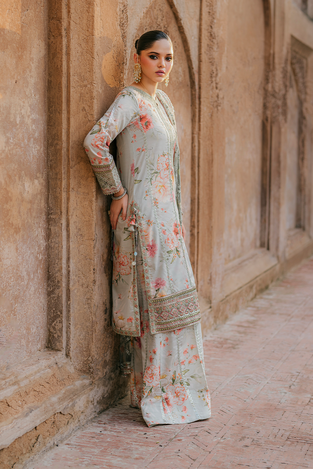 UE-311 Embroidered Raw Silk | Formal Wear | Iznik