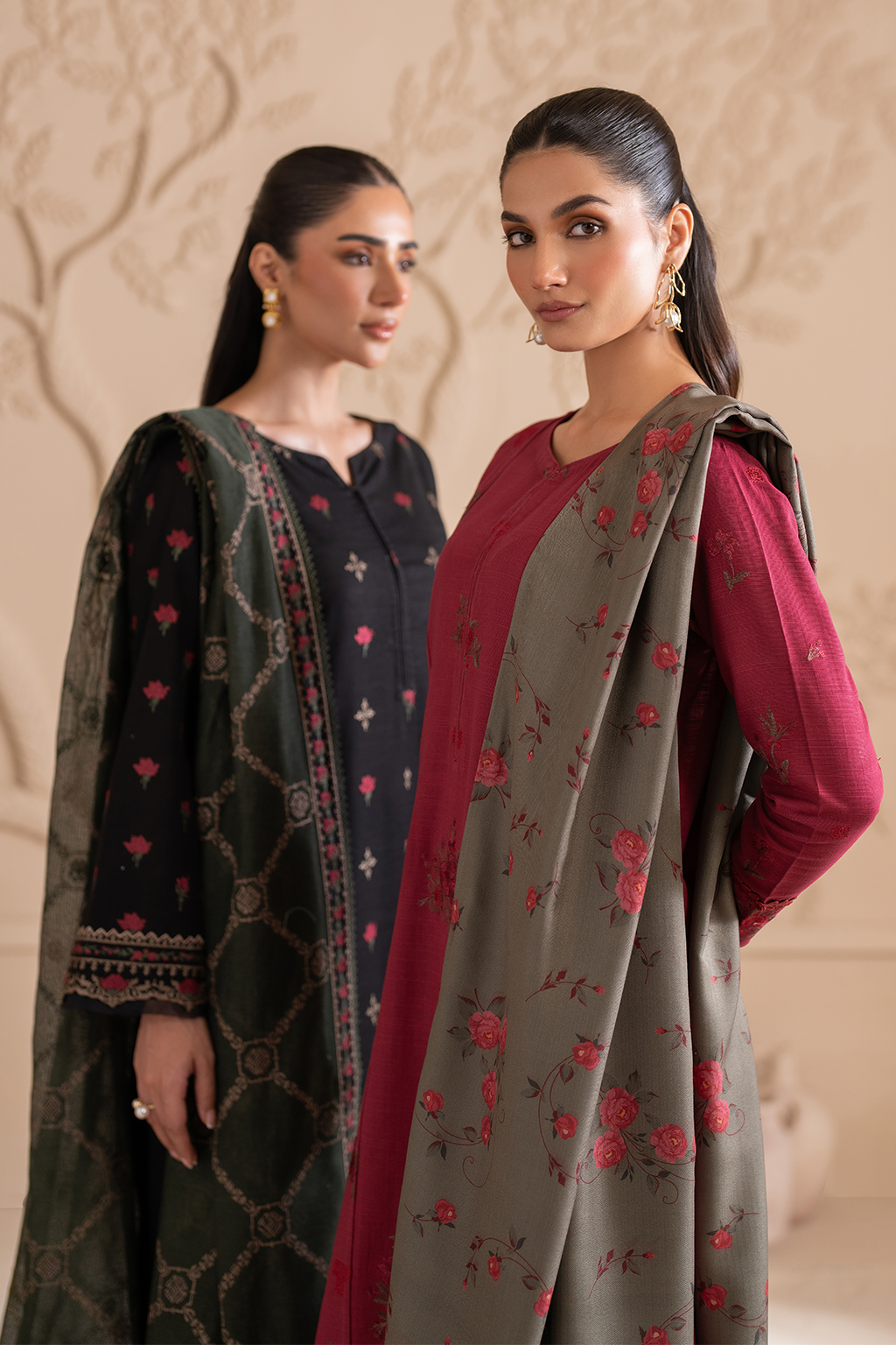 UE-299 Embroidered Khaddar | Exclusive Winter| Iznik