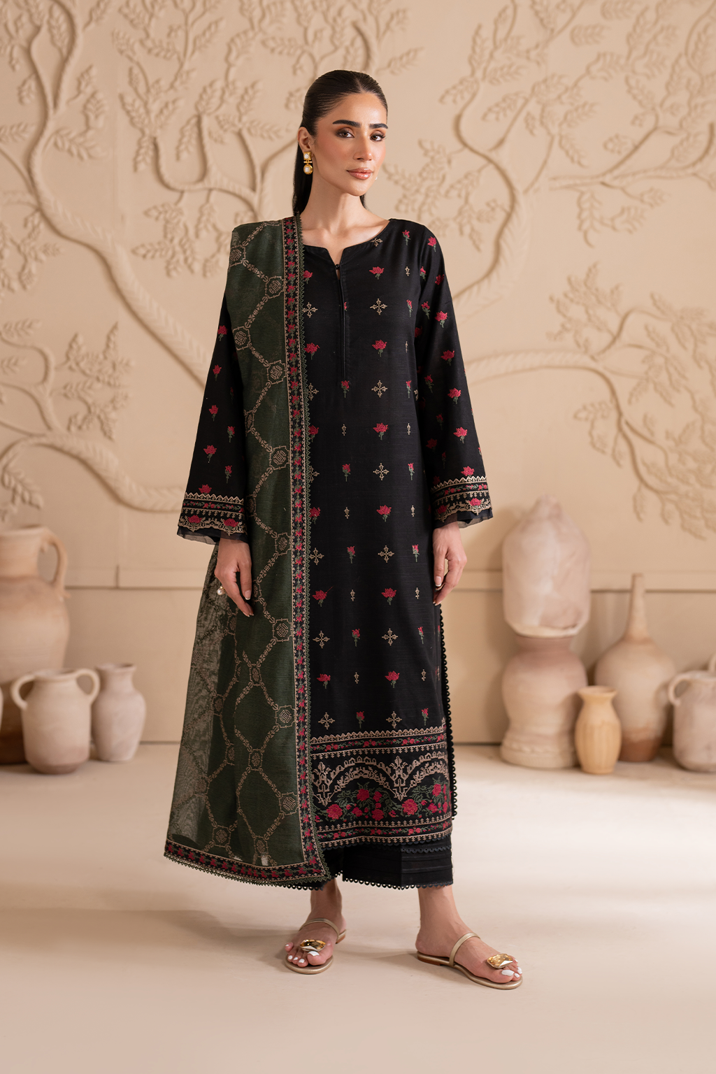 UE-294 Embroidered Khaddar | Exclusive Winter| Iznik