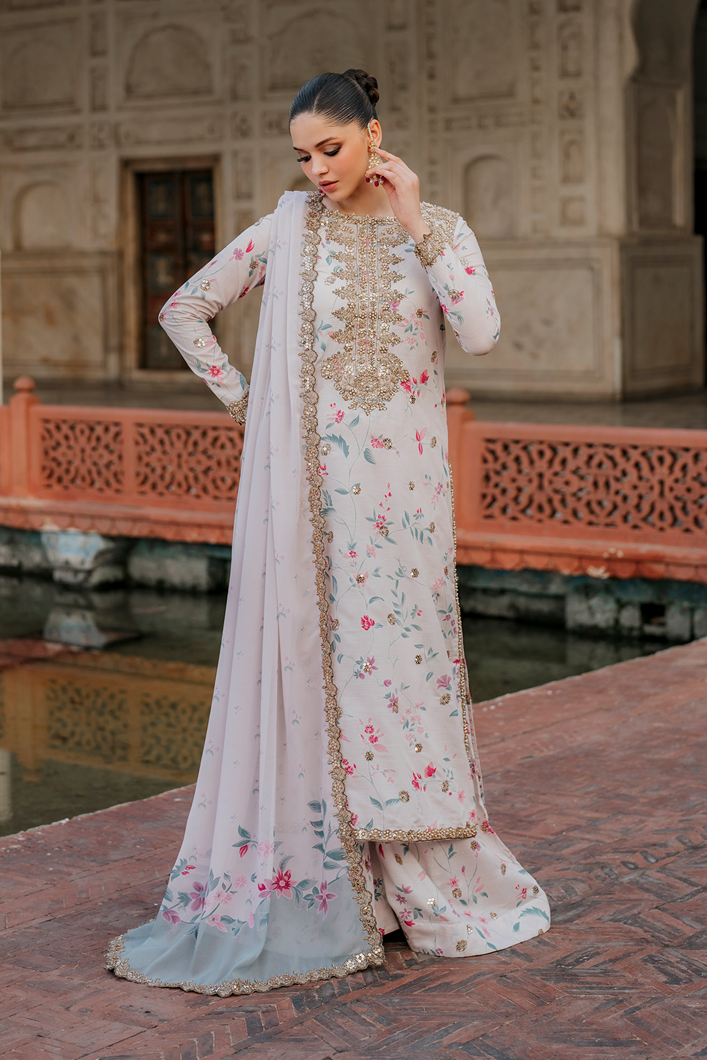 UE-318 Embroidered Raw Silk | Formal Wear | Iznik