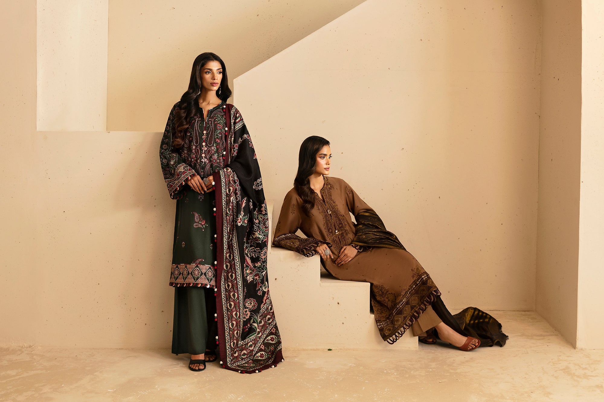 EMBROIDERED SUIT (E0453/203/704) | Rozana | ETHNC