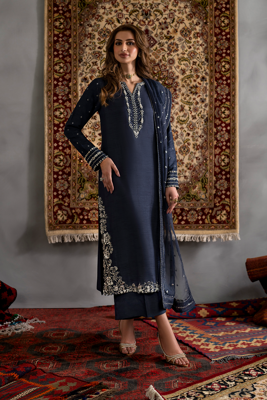 IRS-11 | Formal Wear | Iznik