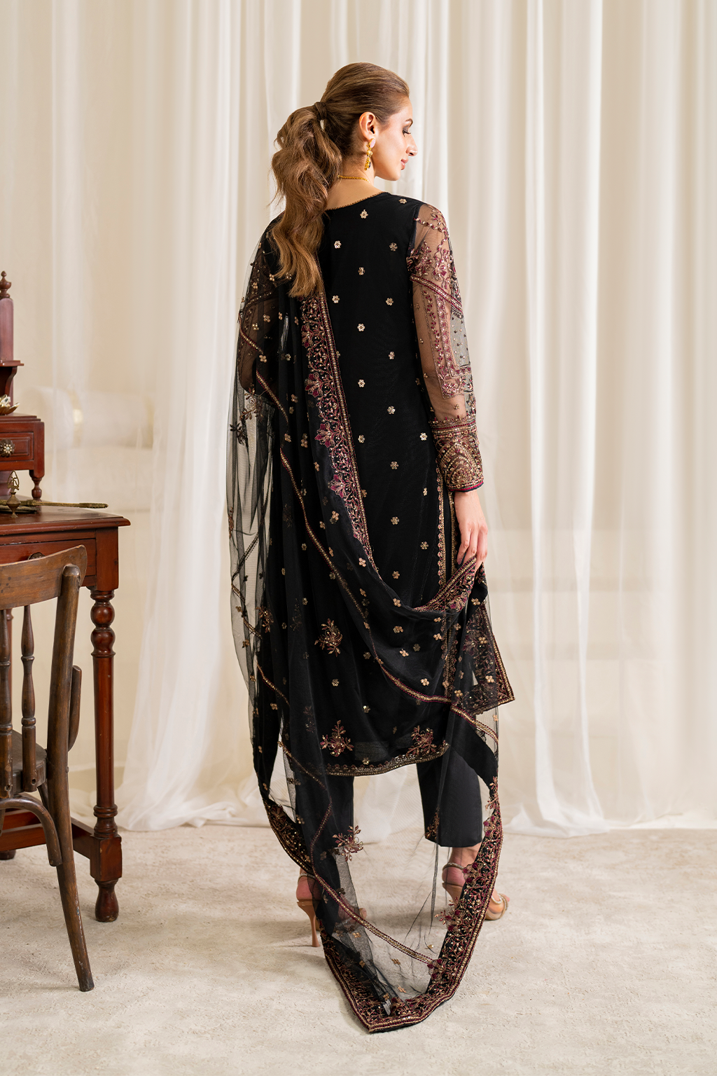 UE-288 Embroidered Net | Formal Wear | Iznik