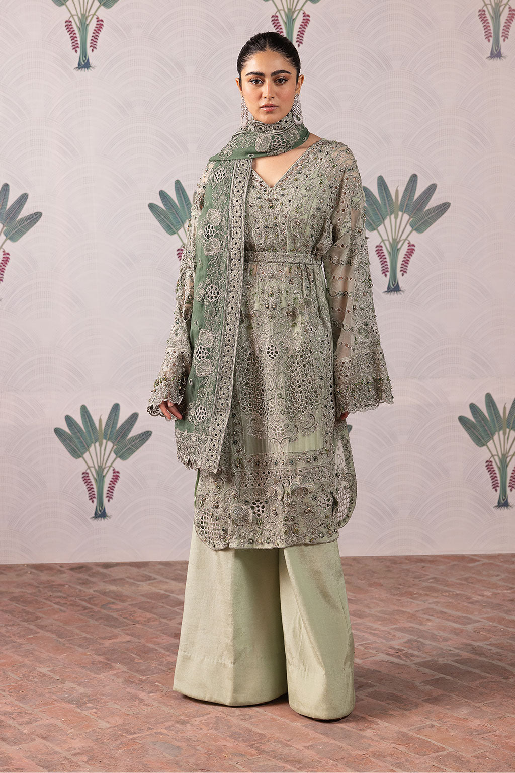 ISC-06 Tehar | Formal Wear | Iznik