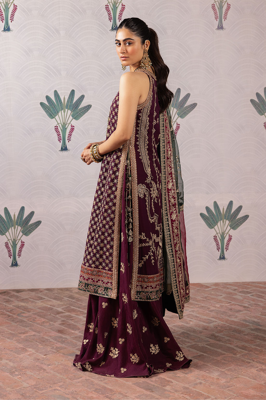 ISC-07 Naurataan | Formal Wear | Iznik