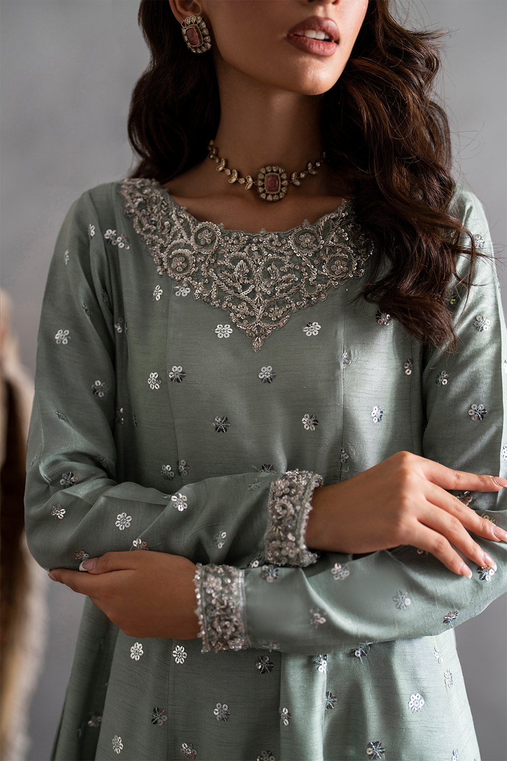 IRS-10 | Luxe Rawsilk | Iznik