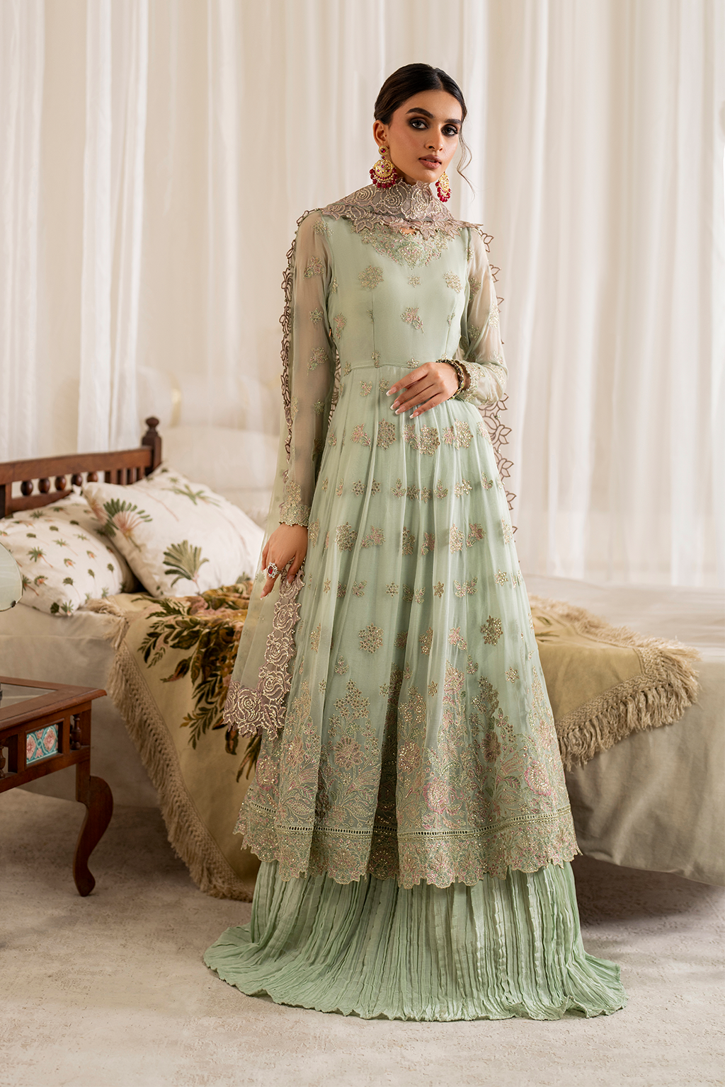 UE-286 Embroidered Chiffon | Formal Wear | Iznik