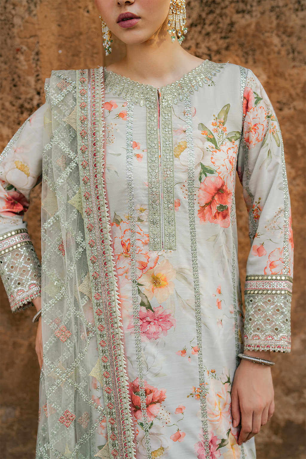 UE-311 Embroidered Raw Silk | Formal Wear | Iznik