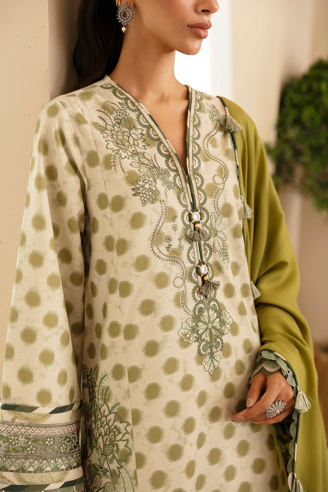 EMBROIDERED SUIT (E0450/203/126) | Rozana | ETHNC