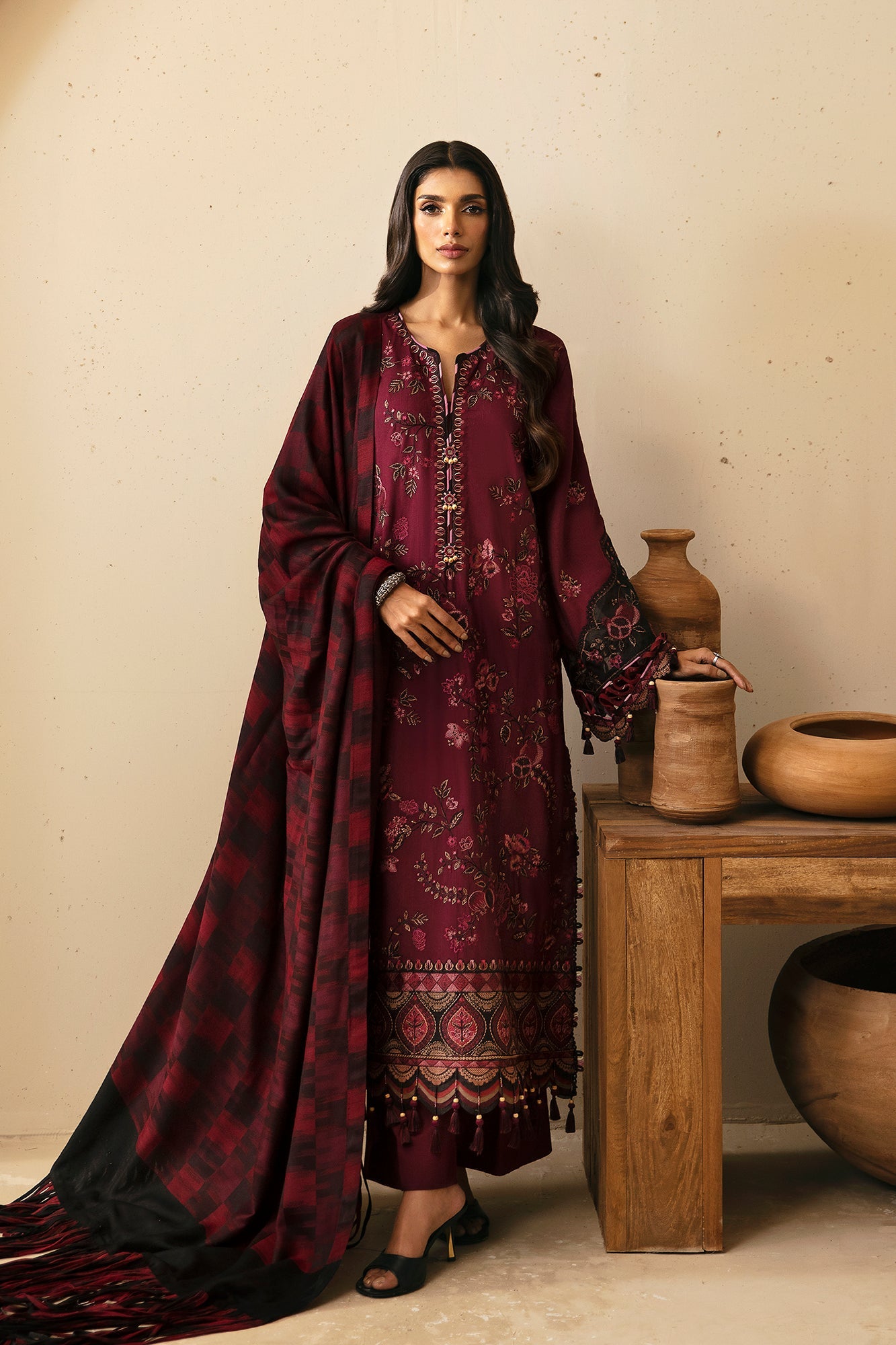 EMBROIDERED SUIT (E0456/203/402) | Rozana | ETHNC