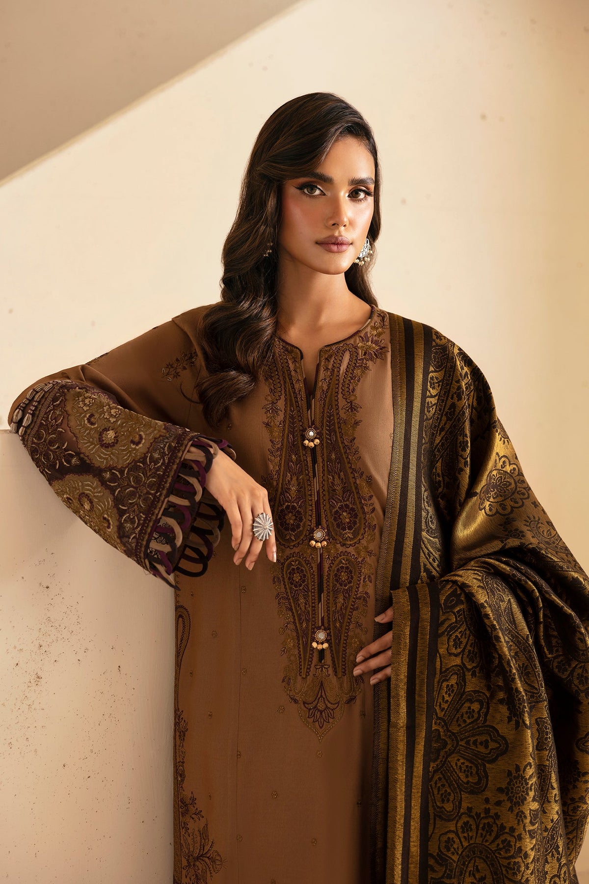 EMBROIDERED SUIT (E0458/203/102) | Rozana | ETHNC