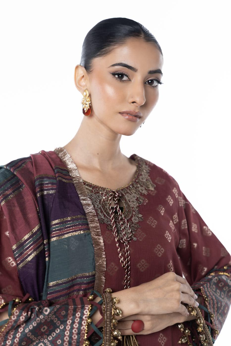 Three Piece Embroidered Jacquard Shirt with Yarn Dyed Dupatta | Festive | Al Karam