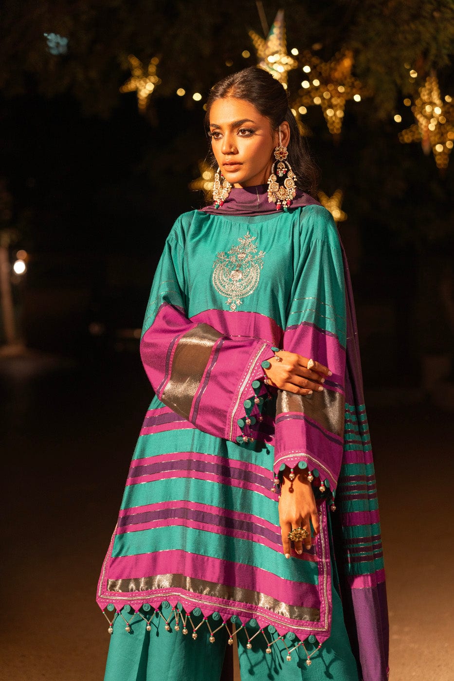 2 Pc Embroidered Yarn Dyed Suit With Yarn Dyed Dupatta | Festive | Al Karam