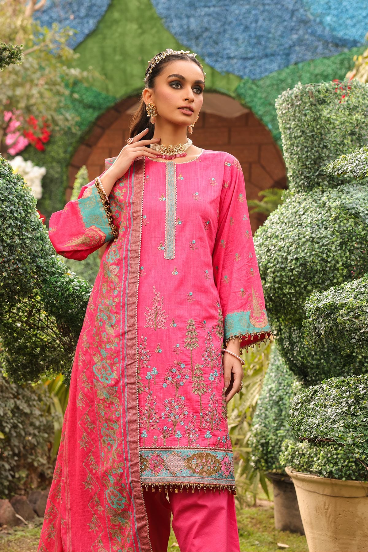 2 Pc Embroidered Two Way Slub Suit With Dobby Dupatta | Festive | Al Karam