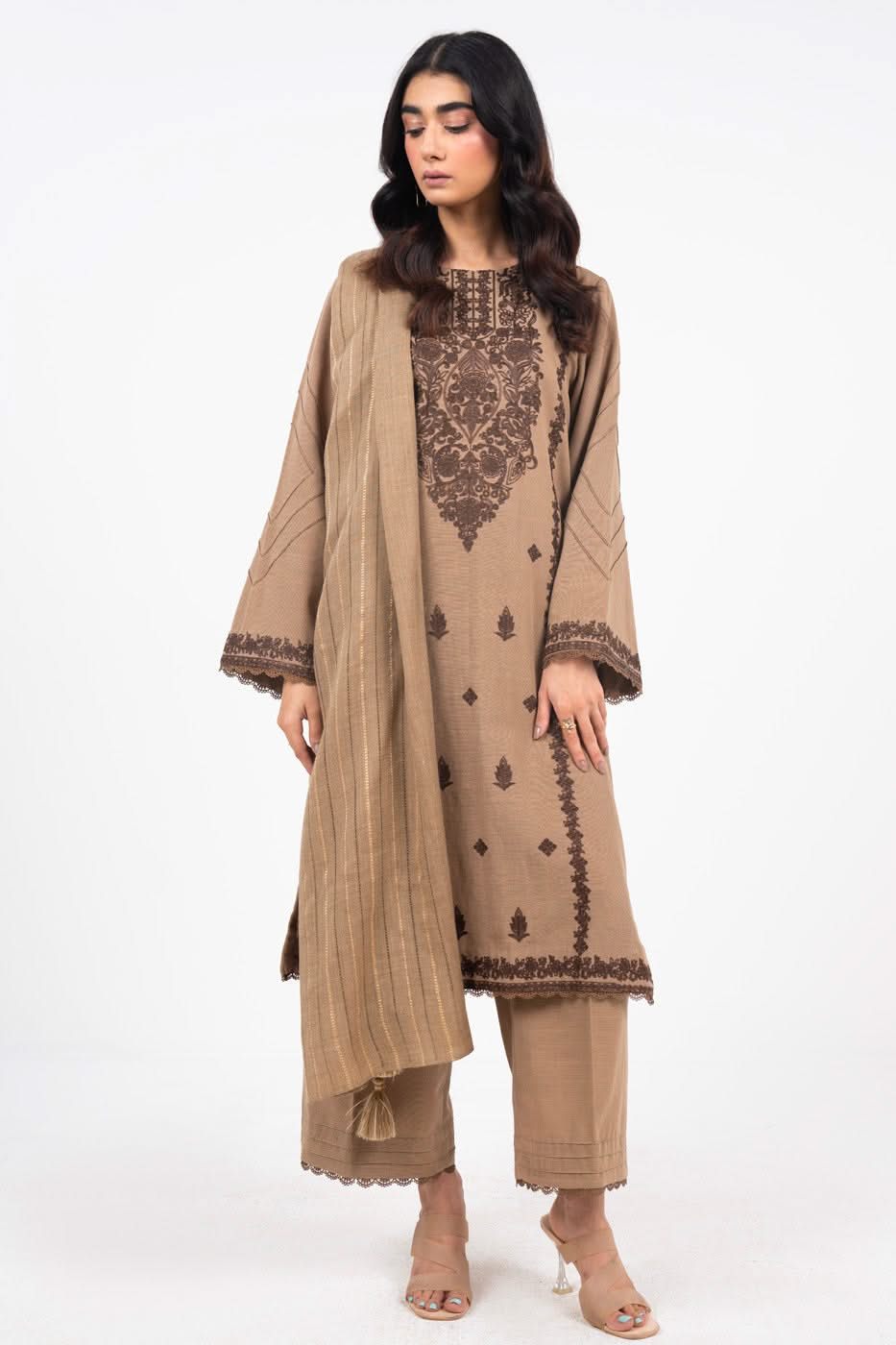 3 Piece Embroidered Khaddar Suit With Woven Shawl | Winter | Al Karam