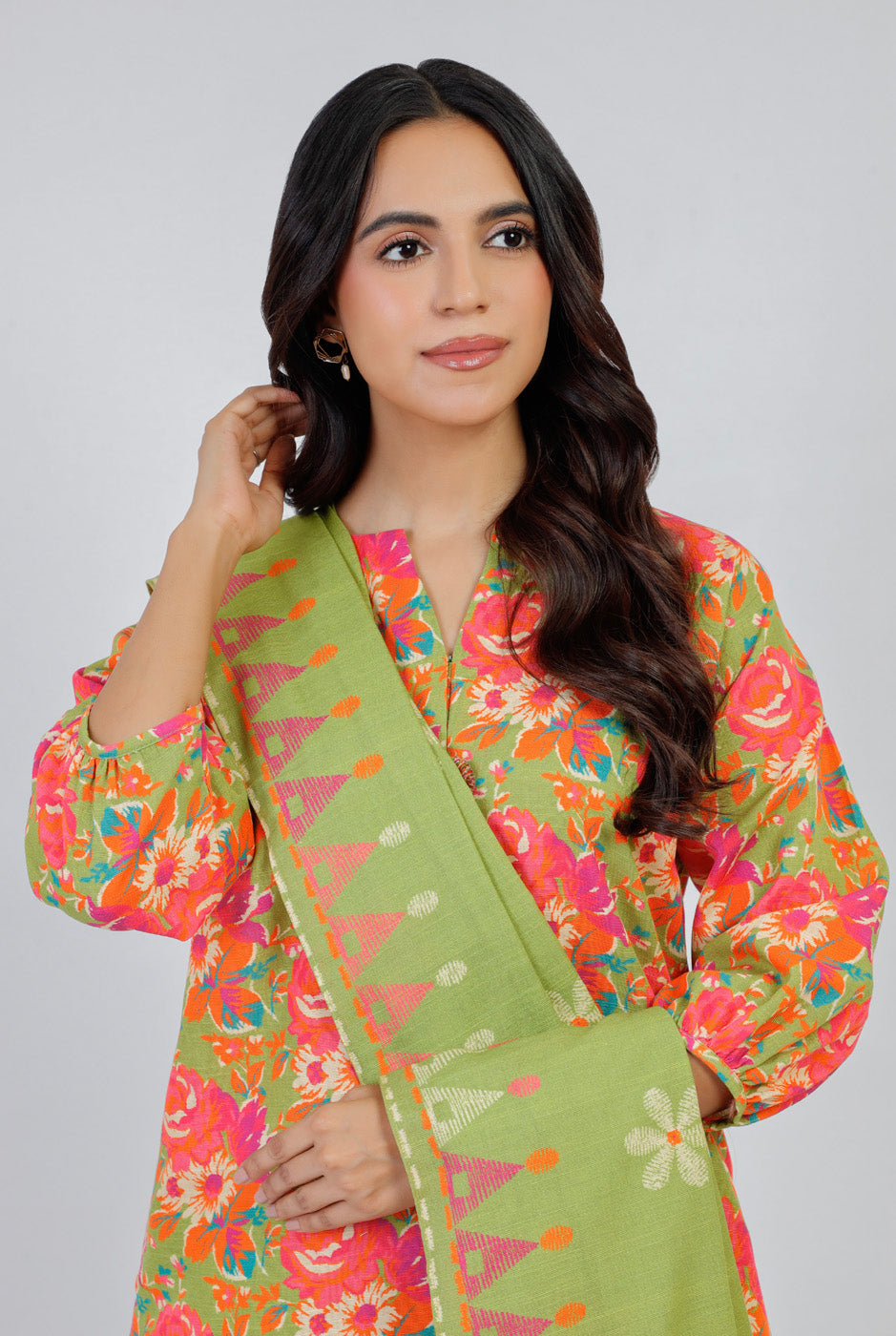 3 Piece Printed Khaddar Suit With Light Khaddar Dupatta | Winter | Al Karam