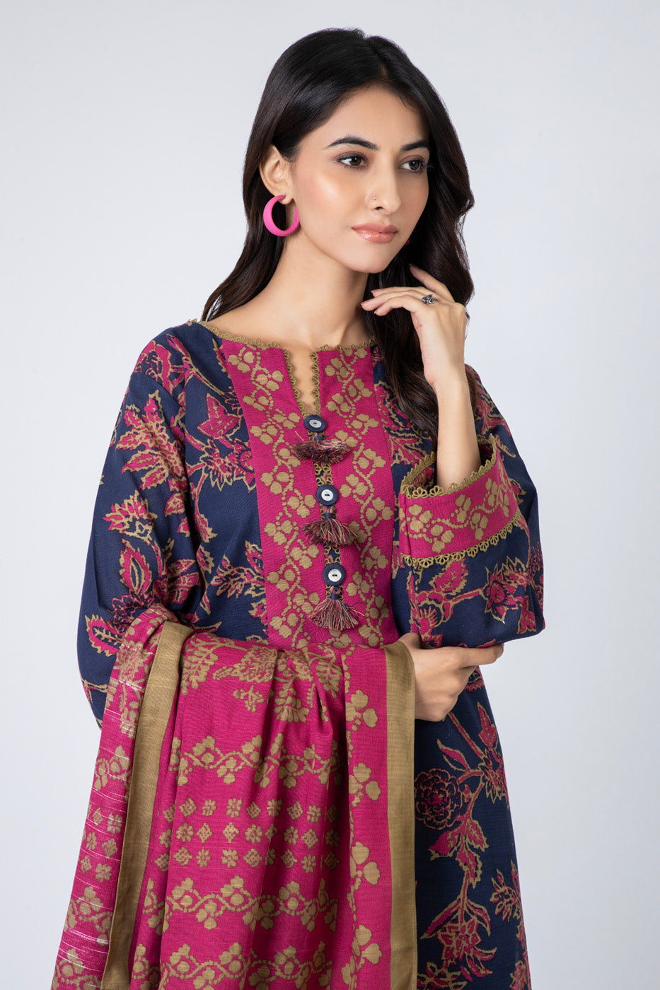 3 Piece Printed Khaddar Suit With Light Khaddar Dupatta | Winter | Al Karam