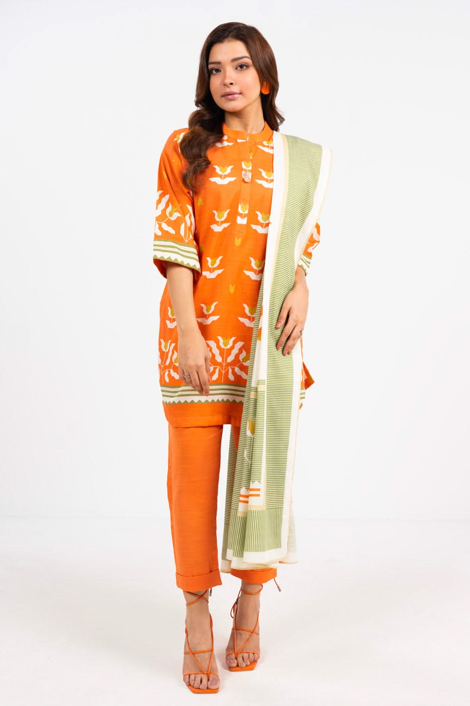 3 Piece Printed Karandi Suit With Karandi Dupatta | Winter | Al Karam