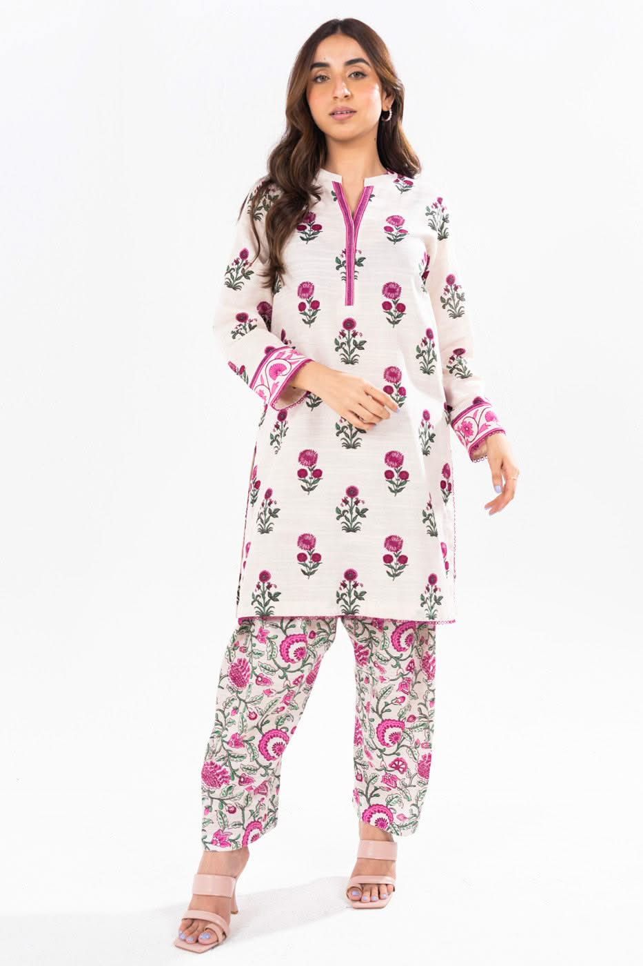 2 Piece Printed Cambric Suit with Printed Trouser | Winter | Al Karam