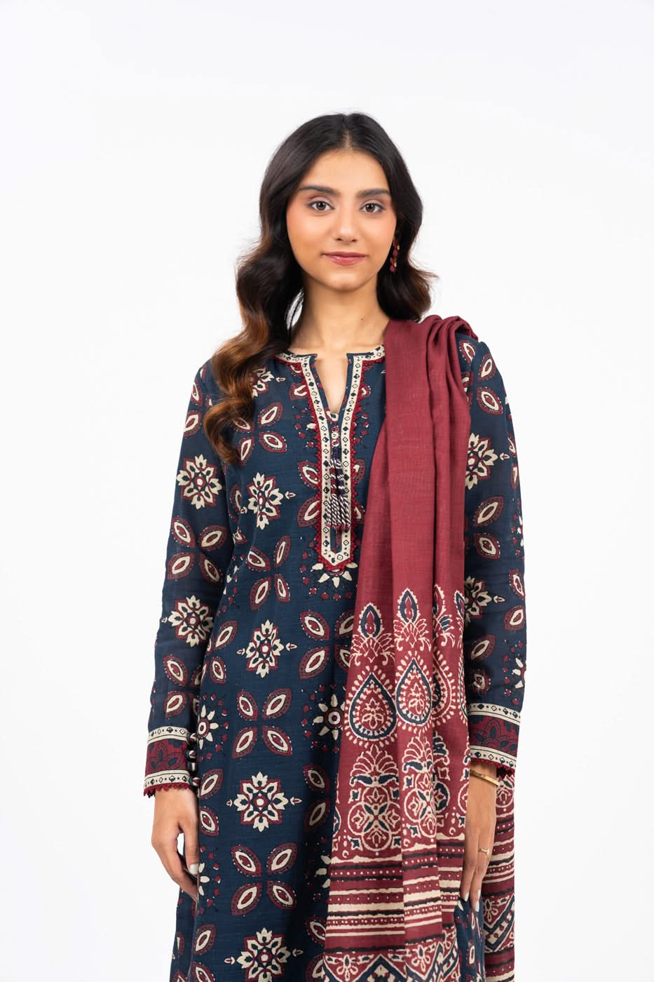 2 Piece Printed Khaddar Suit With Khaddar Dupatta | Winter | Al Karam