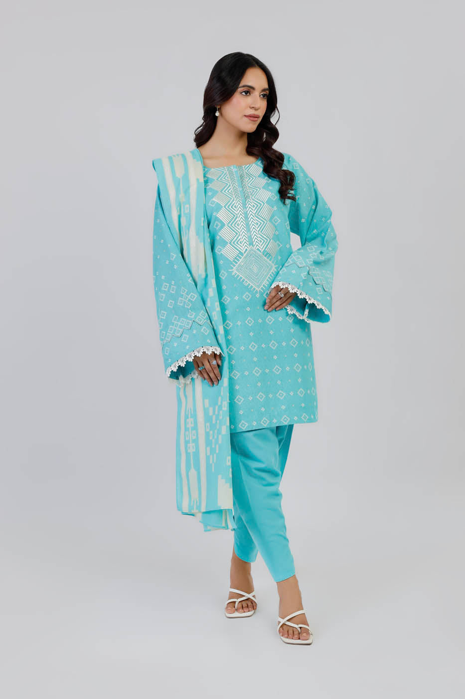 3 Piece Embroidered Karandi Suit With Karandi Dupatta | Winter | Al Karam