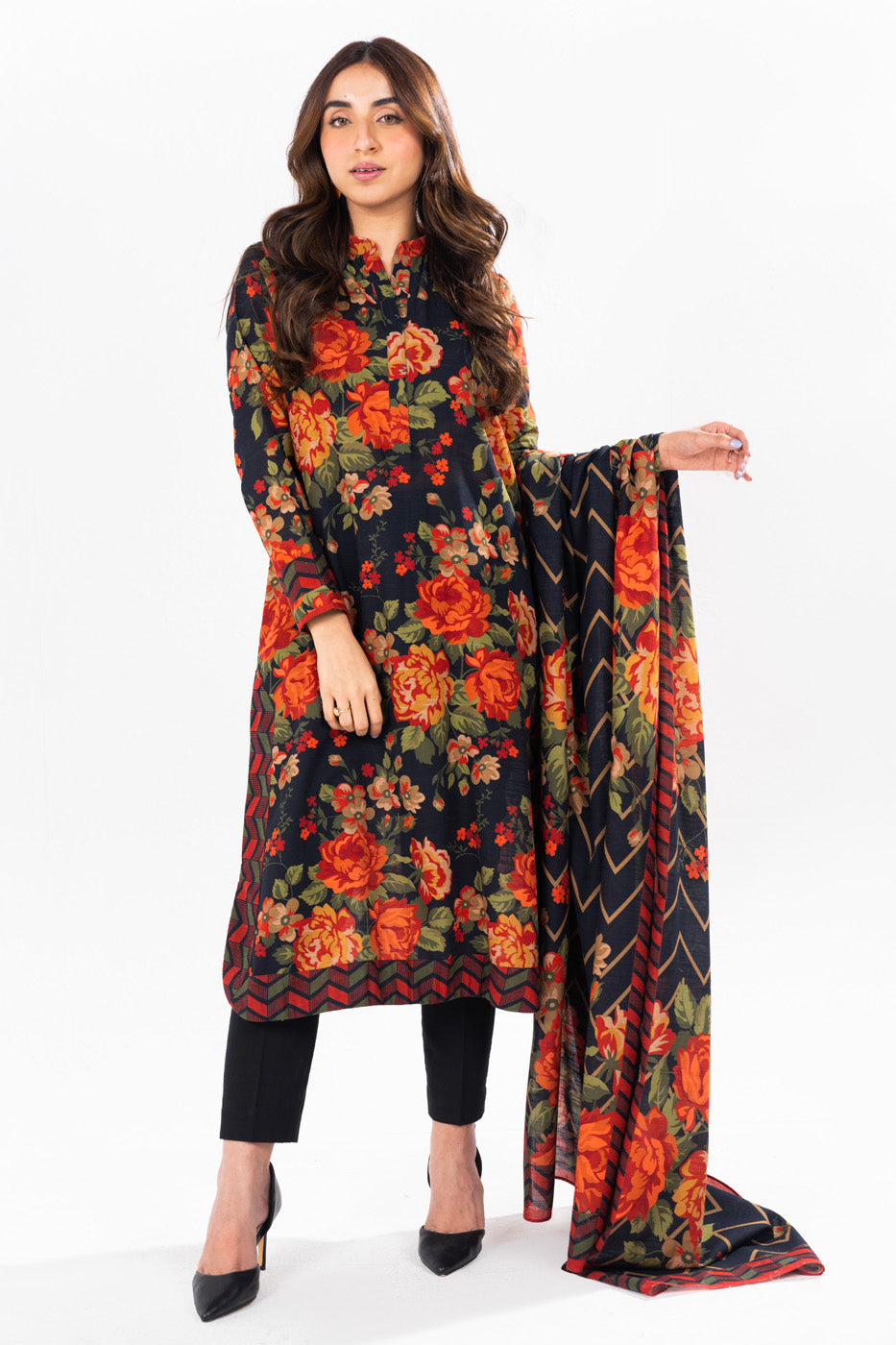 2 Piece Printed Khaddar Suit With Light Khaddar Dupatta | Winter | Al Karam