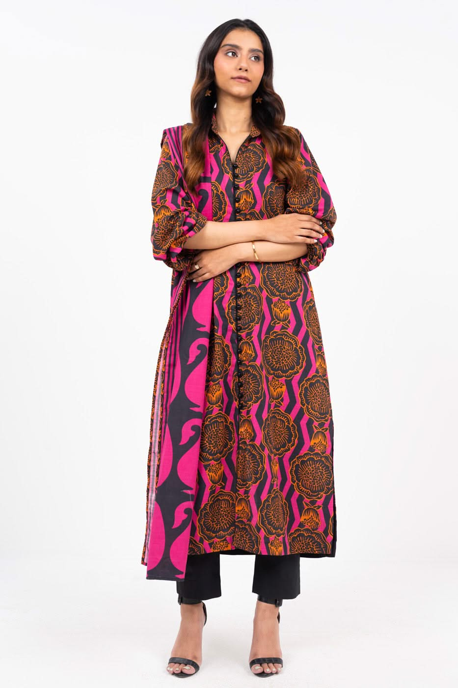 3 Piece Printed Khaddar Suit With Light Khaddar Dupatta | Winter | Al Karam