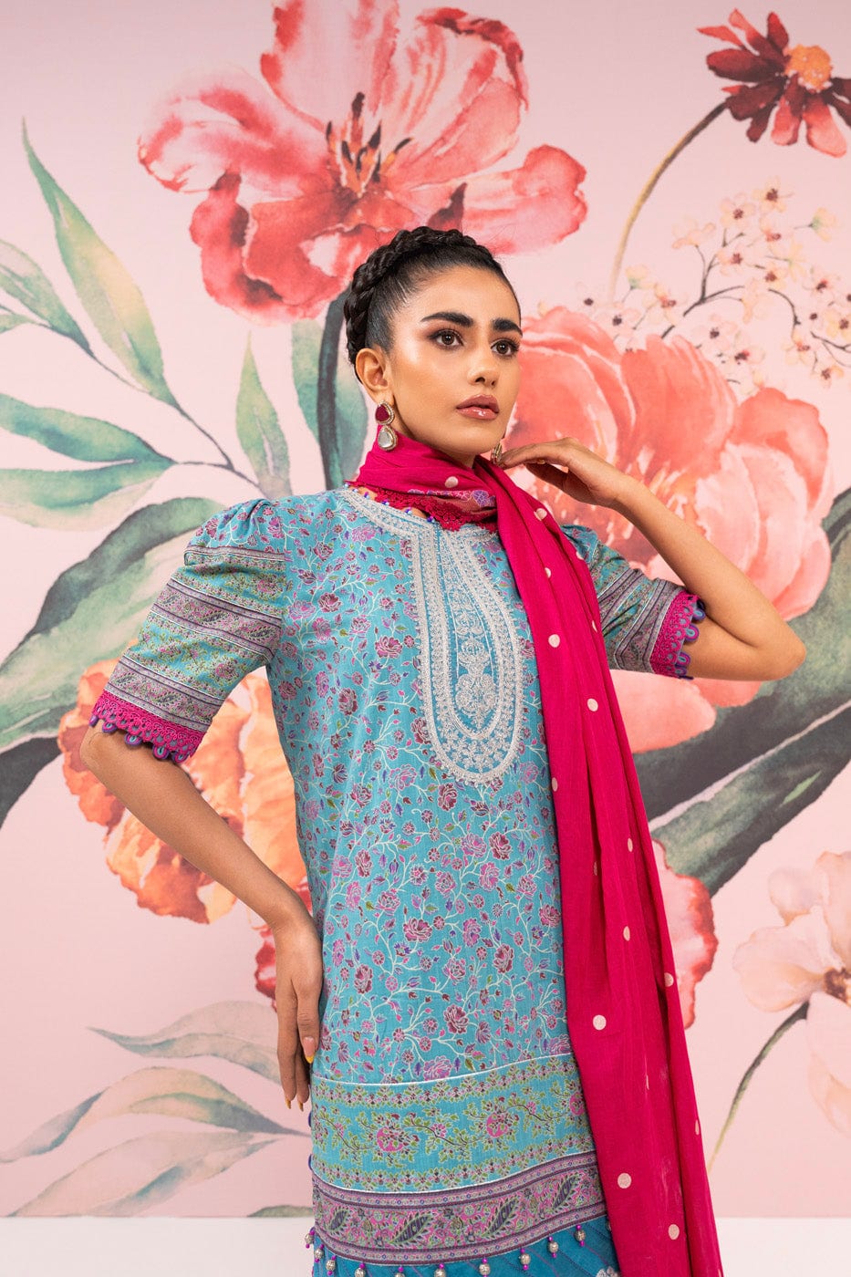 3 Pc Embroidered Two Way Slub Suit With Lawn Dupatta | Festive | Al Karam