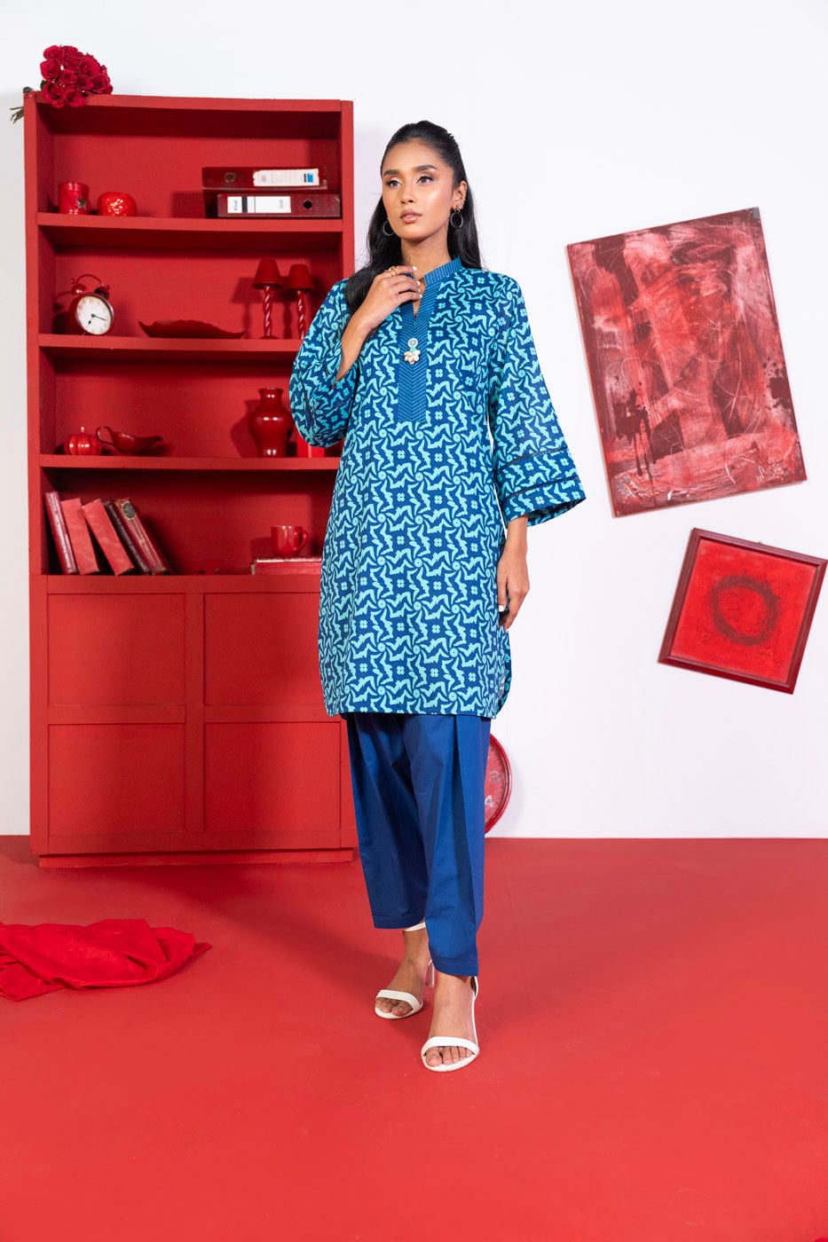 1 Pc Printed Lawn Shirt | Silver | Al Karam