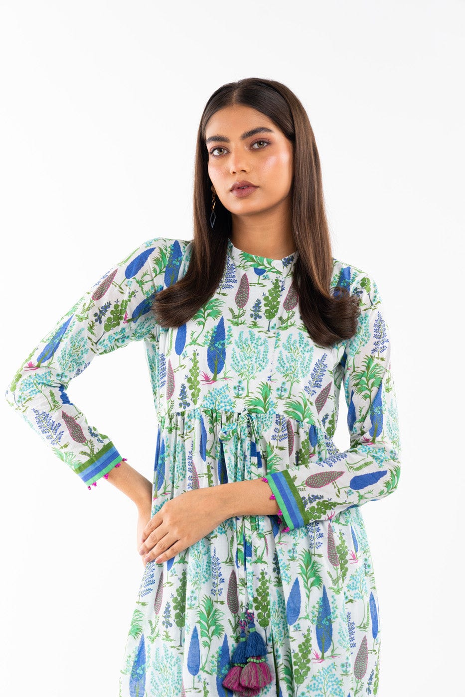 1 Pc Printed Lawn Shirt | Silver | Al Karam