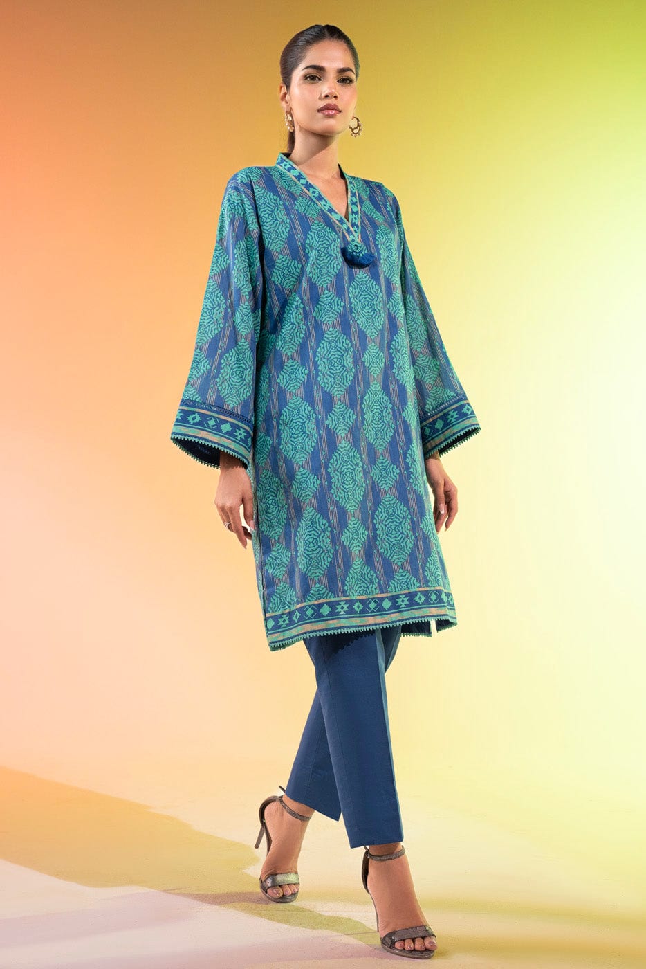 1 Pc Printed Silver Lawn Shirt   | Silver | Al Karam