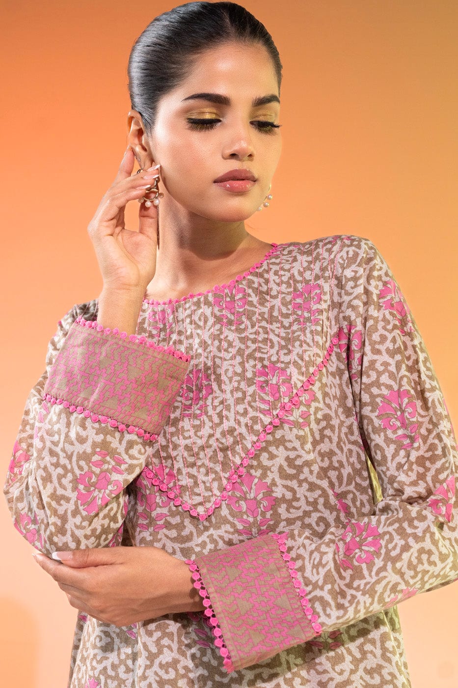 1 Pc Printed Silver Lawn Shirt   | Silver | Al Karam