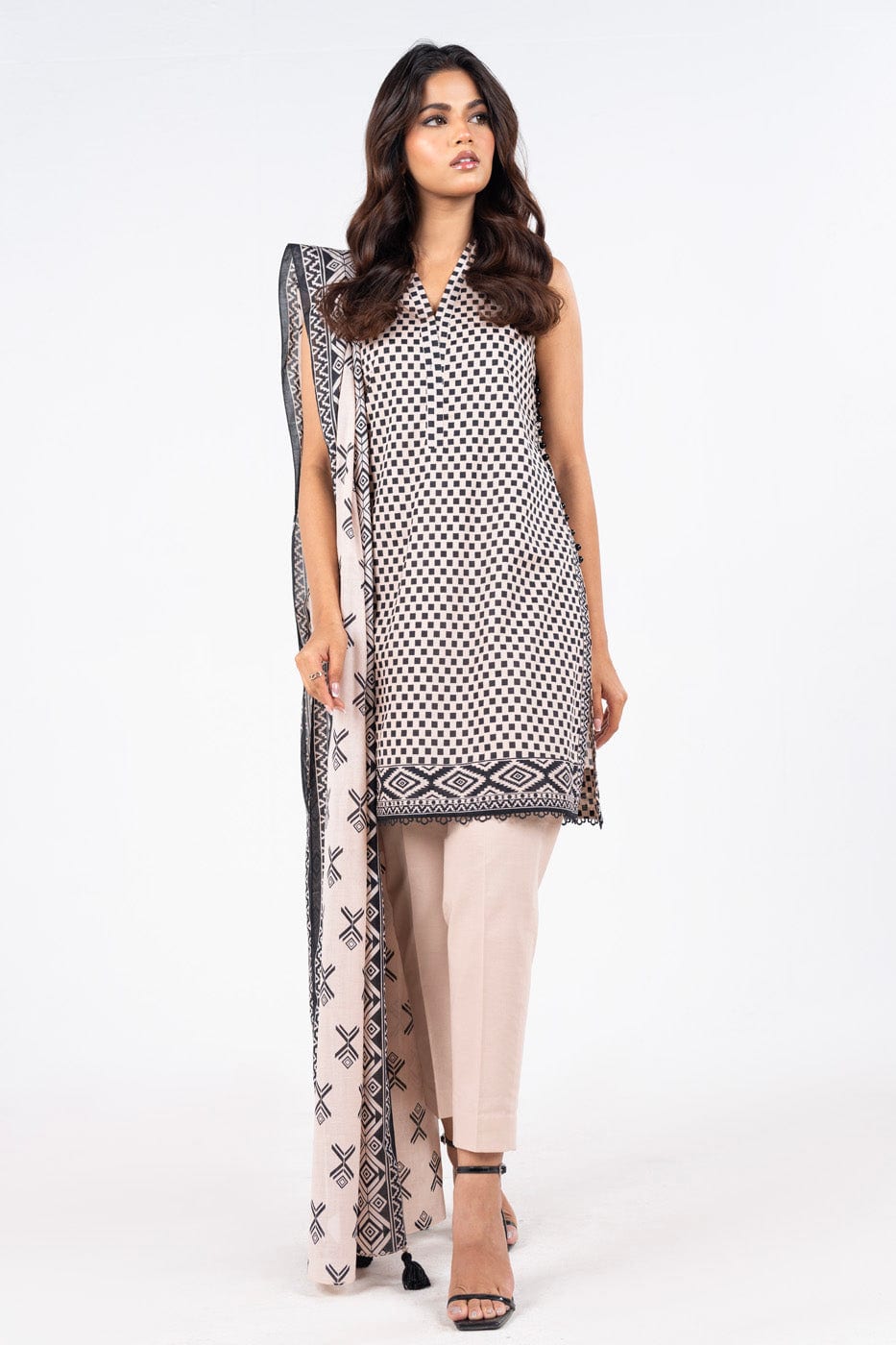 2 Pc Printed Lawn Suit With Silver Lawn Dupatta | Silver | Al Karam