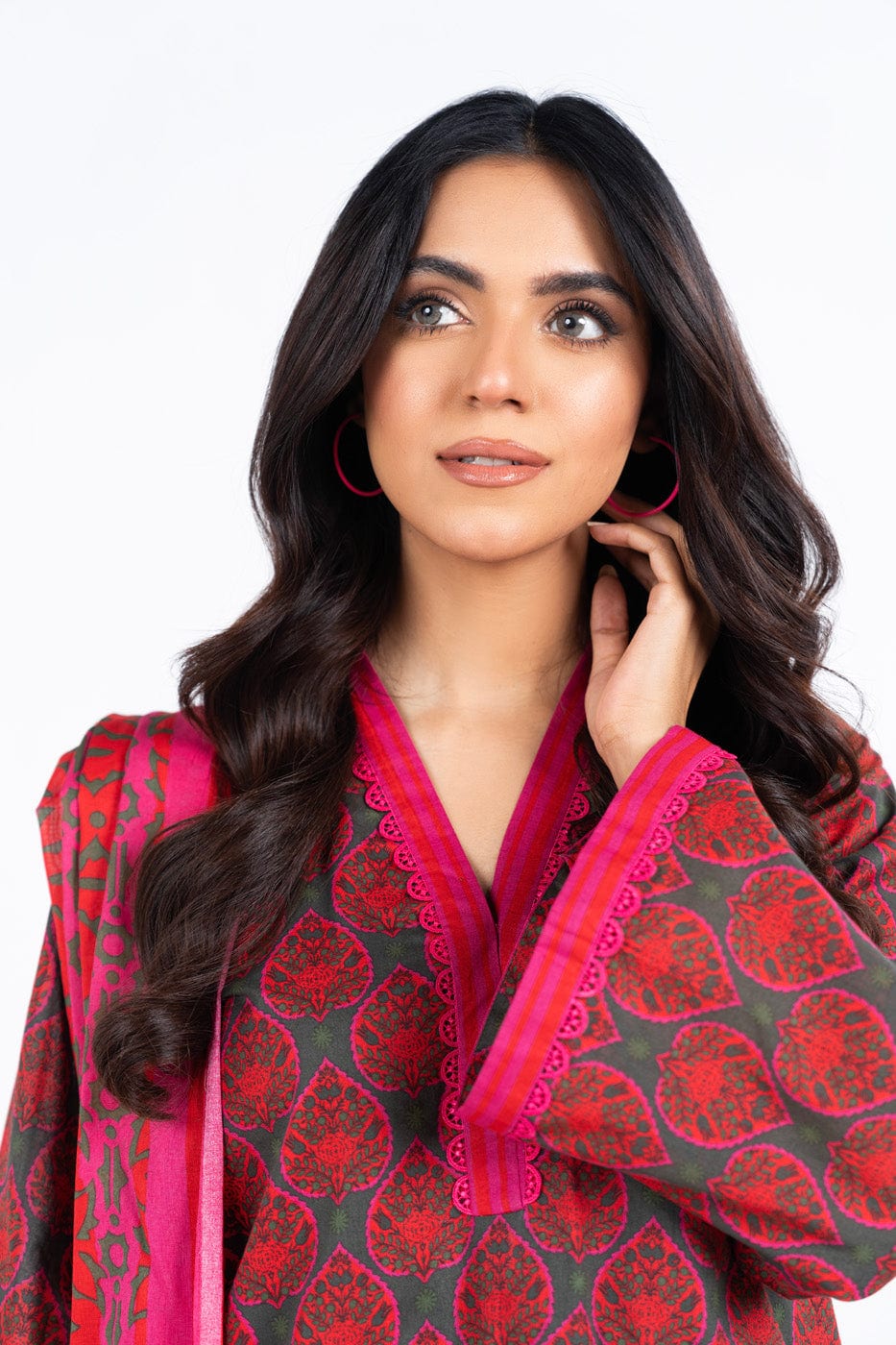 2 Pc Printed Lawn Suit With Silver Lawn Dupatta | Silver | Al Karam