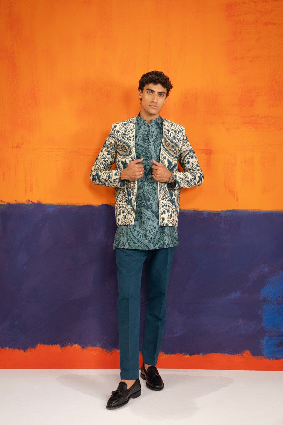 2 Pc Printed Khaddar Shirt With Khaddar Trouser | Silver | Al Karam