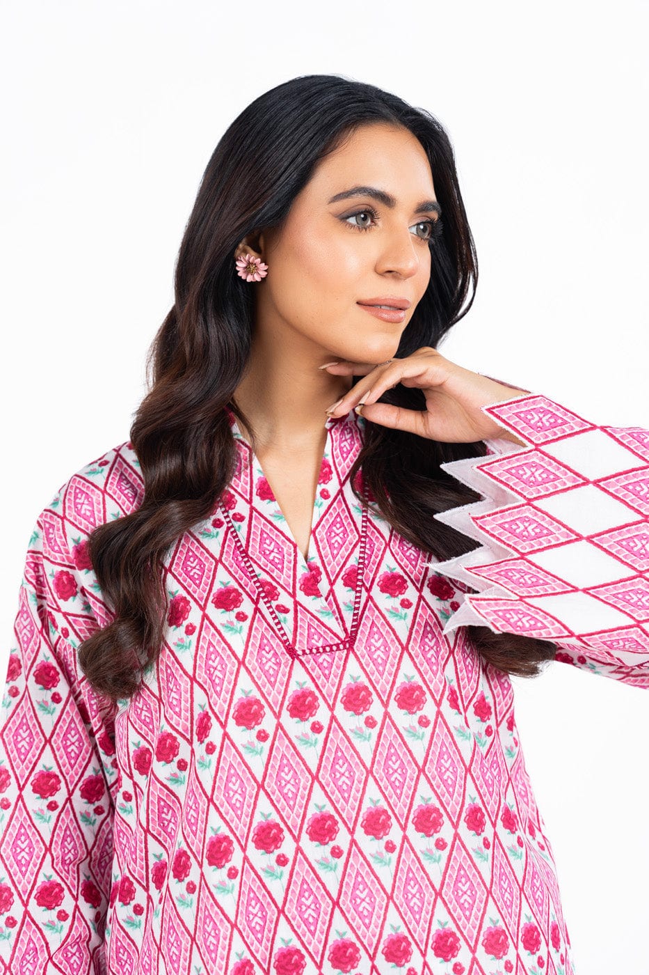 2 Pc Printed Lawn Suit With Cambric Trouser | Silver | Al Karam