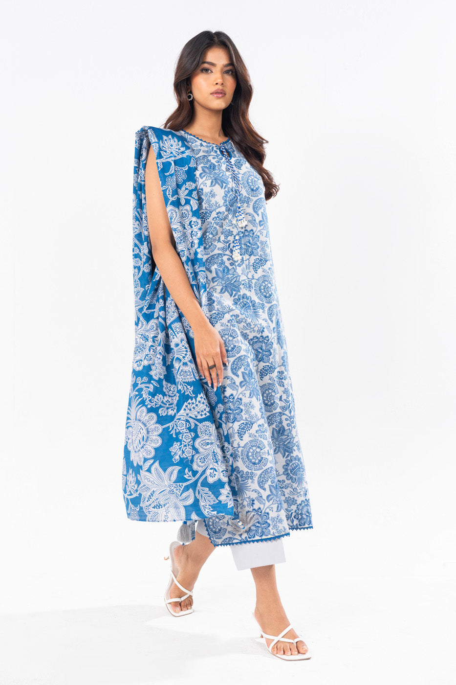 2 Pc Printed Khaddar Shirt With Khaddar Dupatta | Silver | Al Karam