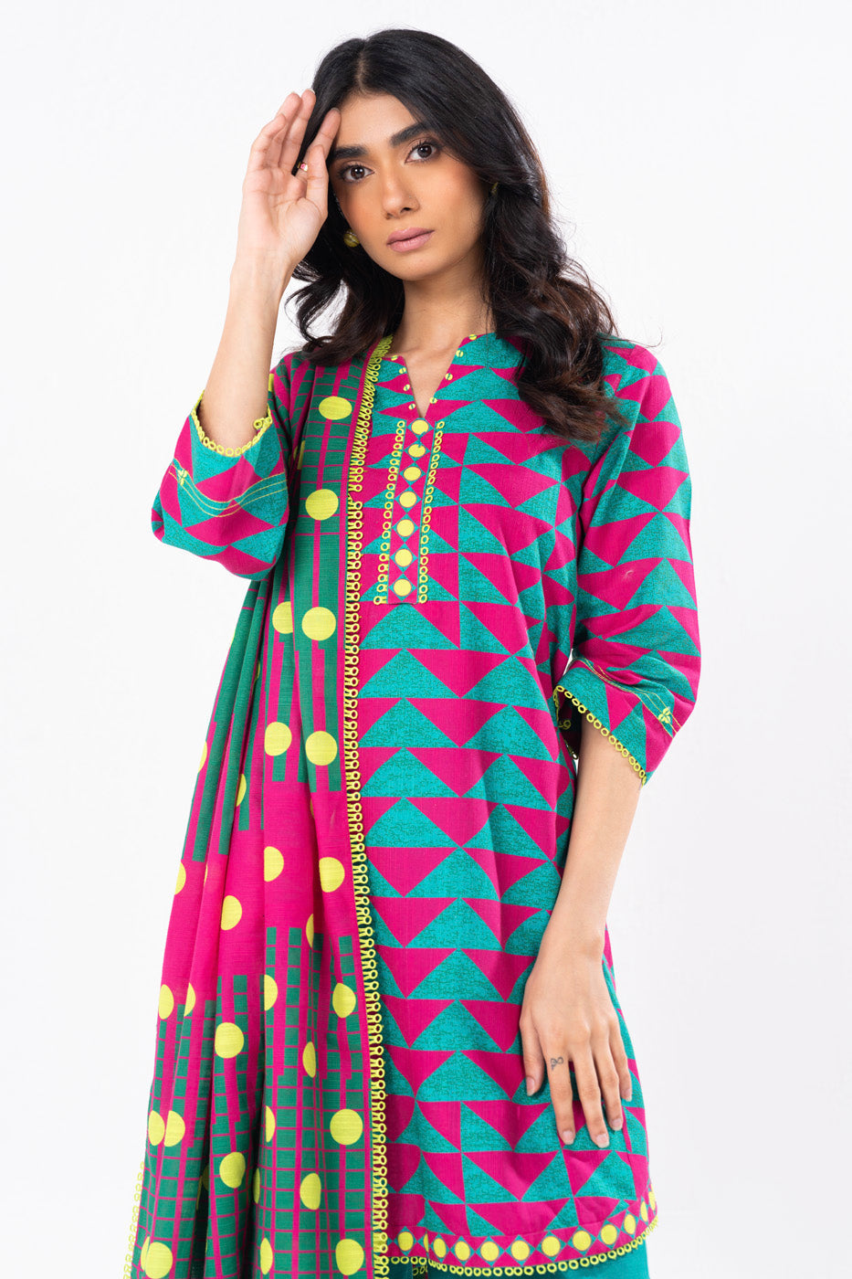 2 Pc Printed Khaddar Shirt With Khaddar Dupatta