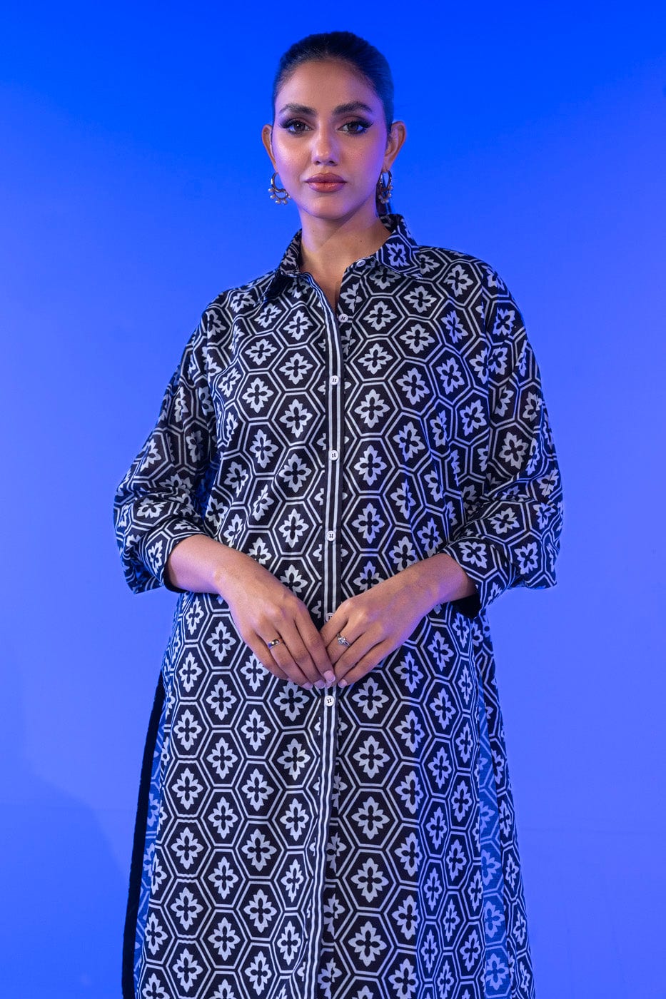 1 Pc Printed Silver Lawn Shirt   | Silver | Al Karam