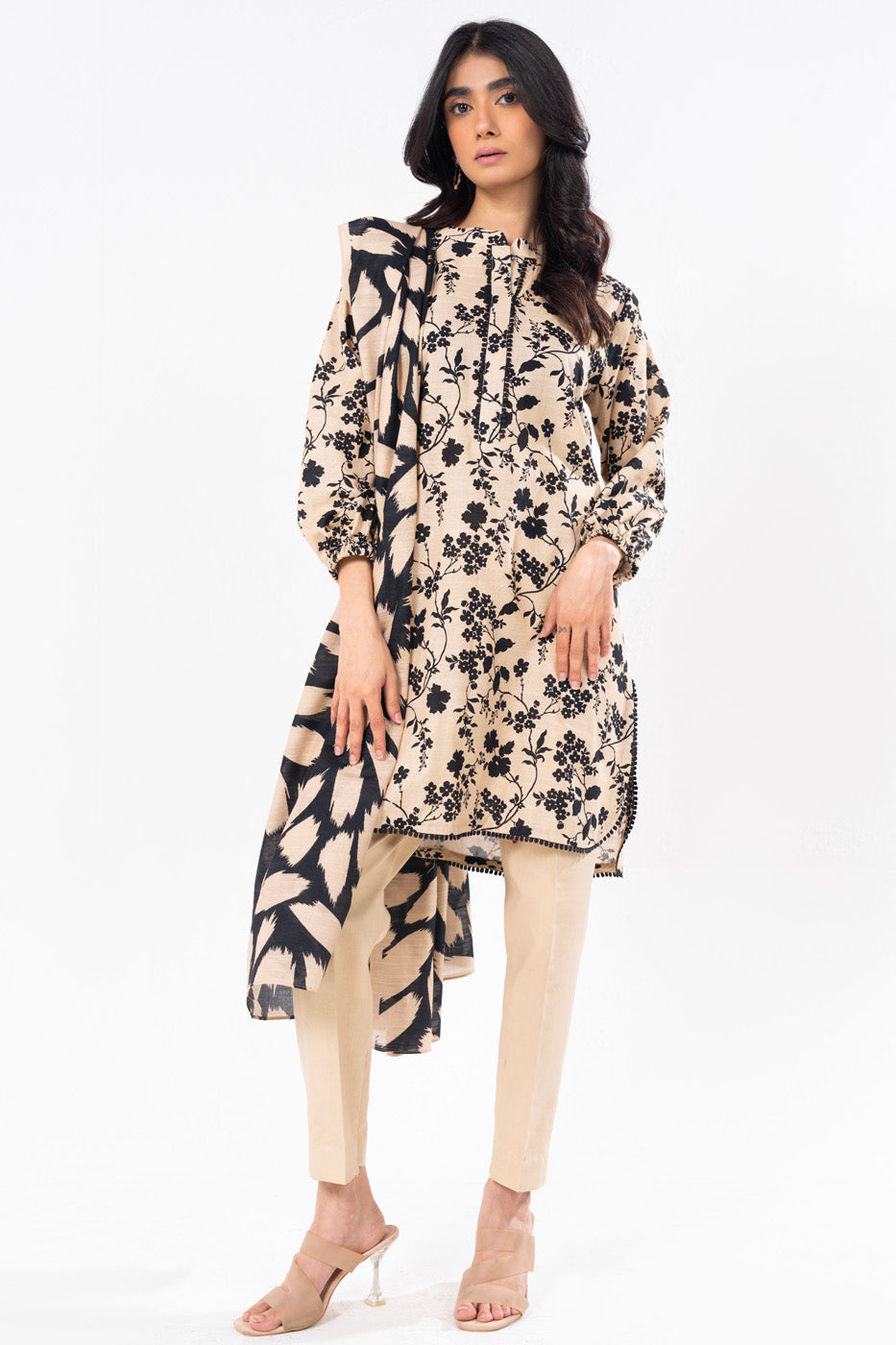 2 Pc Printed Khaddar Shirt With Khaddar Dupatta