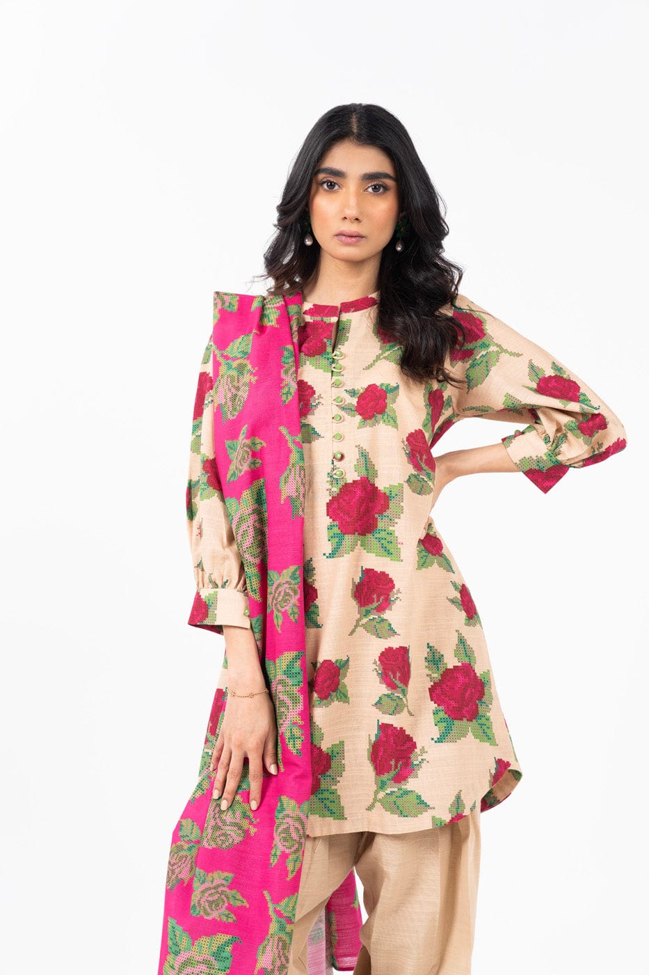 2 Pc Printed Khaddar Shirt With Khaddar Dupatta