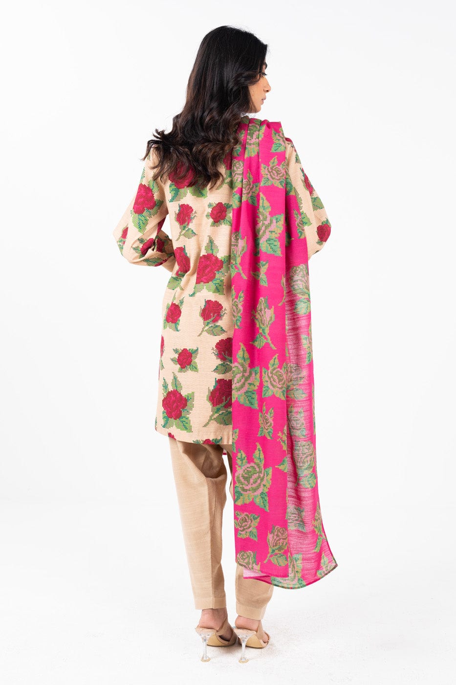 2 Pc Printed Khaddar Shirt With Khaddar Dupatta