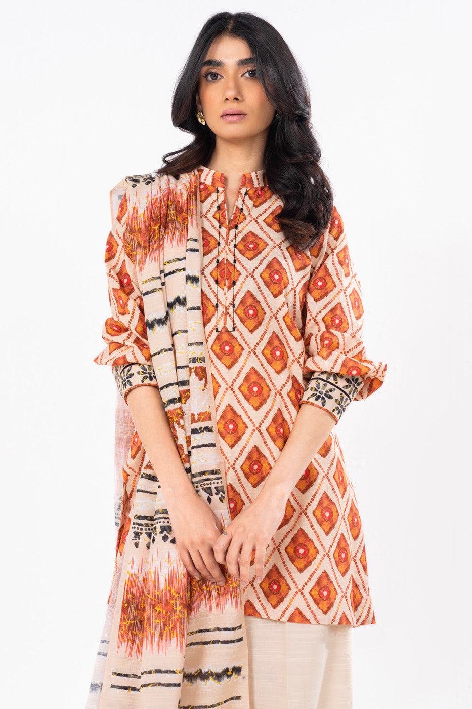 2 Pc Printed Khaddar Shirt With Khaddar Dupatta