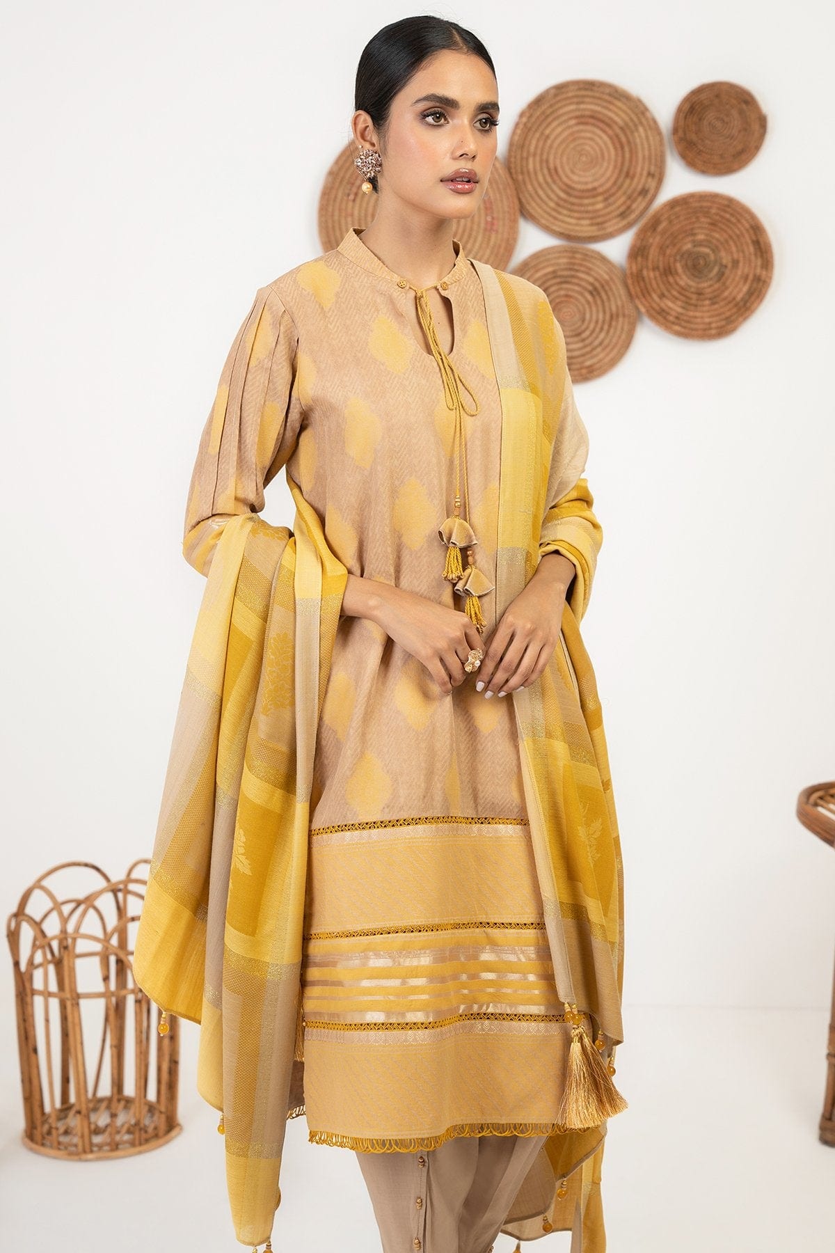 3 Pc Embroidered Viscose Jacquard Suit With Shawl | Festive | Al Karam