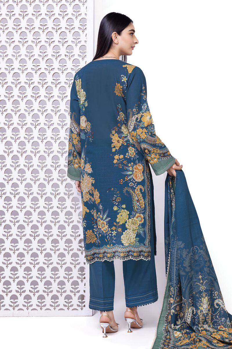 Khaddar | Embroidered | Khaadi