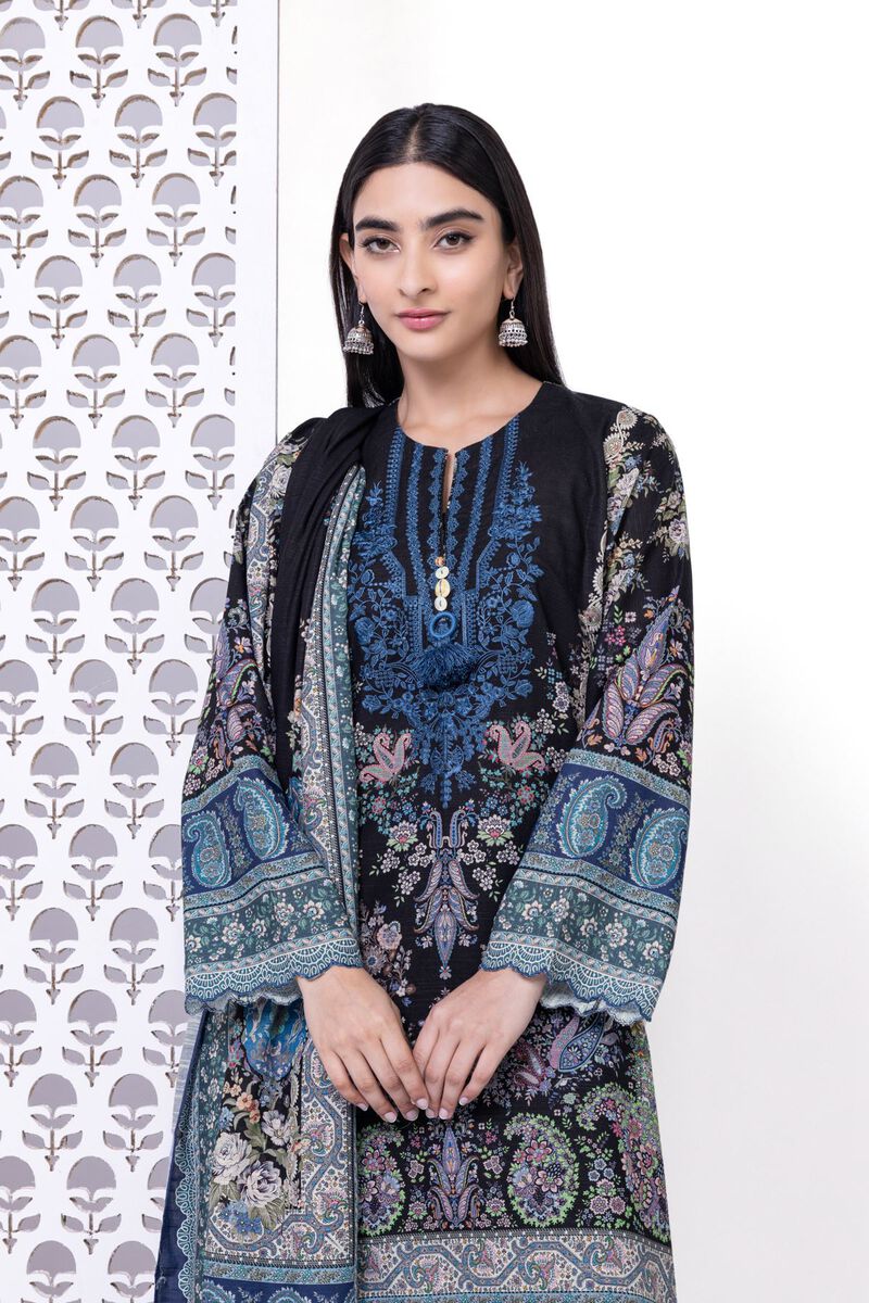 Khaddar | Embroidered | Khaadi